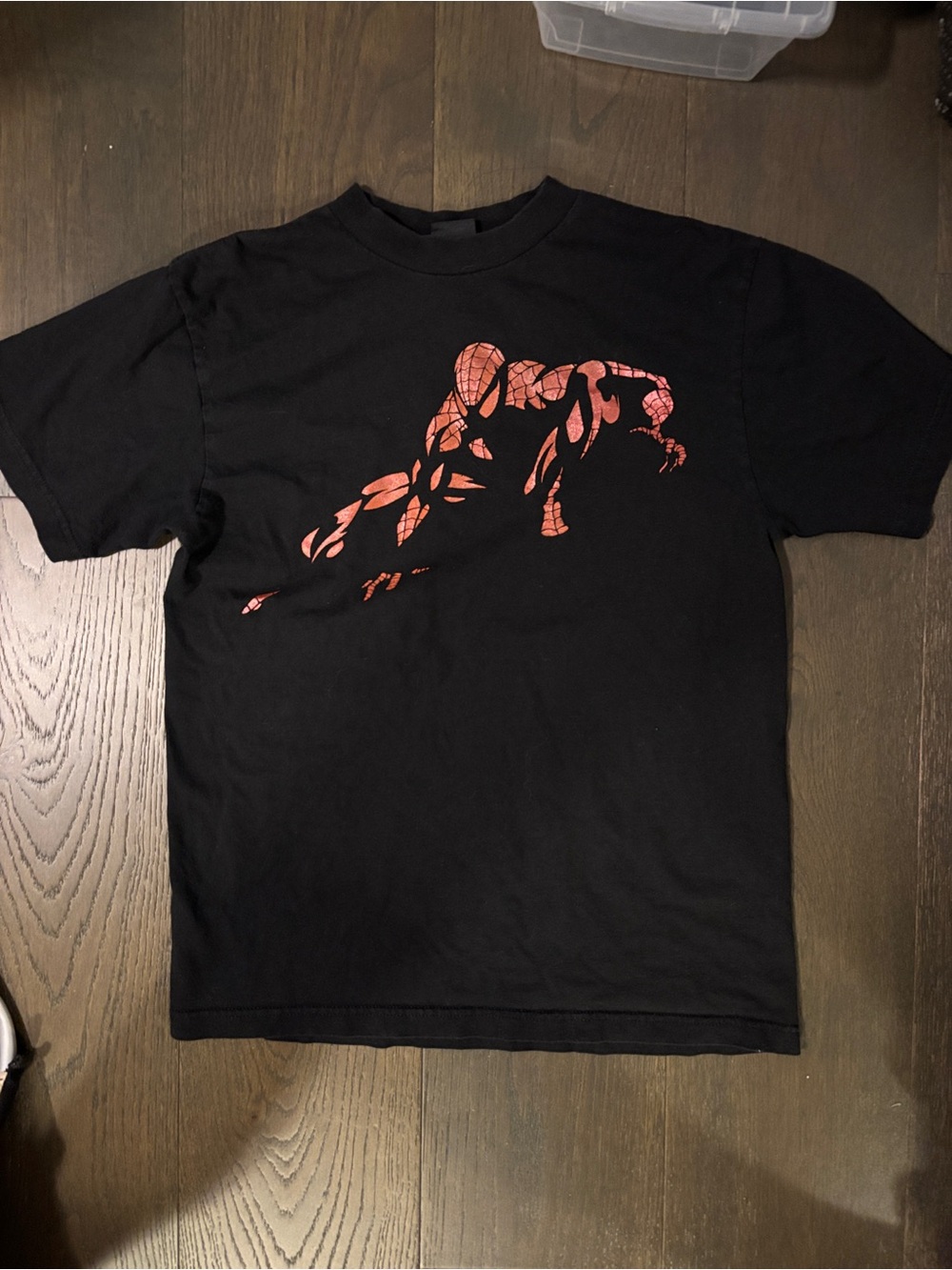 Zendaya red carpet spiderman graphic Tee